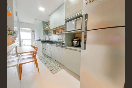 11_photo/94ce1fa8d9.ec7fa88855c24205-ATLAS-74317946-e7ad-4271-a39e-2f0cd7a85548.jpg de apartamento à venda com 2 quartos, 77m² em Nova Mirim, Praia Grande