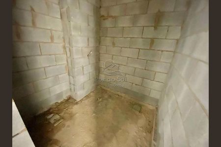 2_photo/94ce1fa8e3.053b4b3af470cd70-ATLAS-1a4d919c-5dab-457a-9ca7-6ee2a0ab3da6.jpg de apartamento à venda com 2 quartos, 74m² em Nova Mirim, Praia Grande