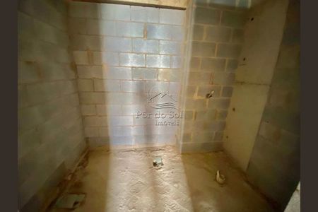 11_photo/94ce1fa8e3.053b4b3af470cd70-ATLAS-fa00559a-5437-4ae5-9731-4a2c6f2e054b.jpg de apartamento à venda com 2 quartos, 74m² em Nova Mirim, Praia Grande