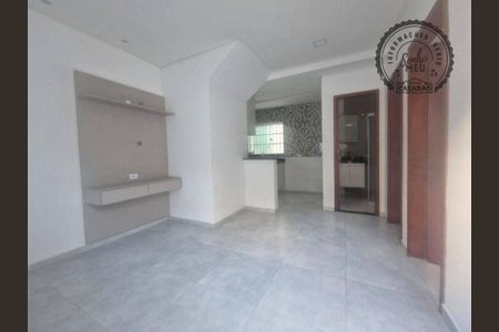 2_photo/94ce1fa99f.52b63ddc81ec3069-ATLAS-4fc09ce2-5376-4dd4-b306-956378b121e6.jpg de casa para alugar com 2 quartos, 57m² em Nova Mirim, Praia Grande