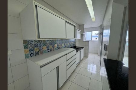 8_photo/94ce1fa9ab.93b8fa184532727f-ATLAS-45ee452d-e164-4707-90a0-d2ca3e468c2c.jpg de apartamento à venda com 2 quartos, 66m² em Nova Mirim, Praia Grande