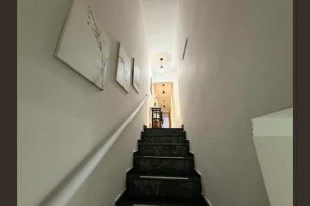 10_photo/94ce1fa9f9.dbff8cd60a7e217a-ATLAS-4af80ca7-66a2-4ca4-9d7b-4c908107659a.jpg de casa à venda com 2 quartos, 72m² em Cidade Ocian, Praia Grande