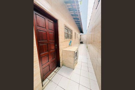 17_photo/94ce1fa9fb.d0d897c6c3af0c07-ATLAS-046507f6-824b-4974-b065-af6c4f16bd86.jpg de casa à venda com 2 quartos, 60m² em Cidade Ocian, Praia Grande
