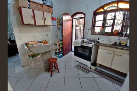 3_photo/94ce1faa5f.32417e07017af566-ATLAS-4b26d0b7-643d-4d2c-b2ca-97f99198d5c6.jpg de casa à venda com 2 quartos, 96m² em Cidade Ocian, Praia Grande