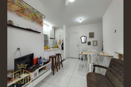 9_photo/94ce1faac7.4cb2840b6c8b1fb7-ATLAS-ca9774a6-78a1-46b1-a49a-d1d81dc1f865.jpg de apartamento à venda com 2 quartos, 50m² em Cidade Ocian, Praia Grande