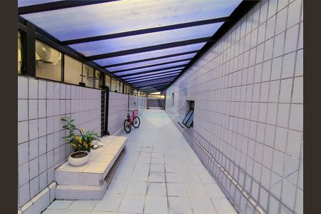 8_photo/94ce1faae3.9803aeba41cbaf1e-ATLAS-593d16dc-1ea8-4d55-9a59-c5b17cd4a2cd.jpg de apartamento à venda com 1 quarto, 52m² em Cidade Ocian, Praia Grande