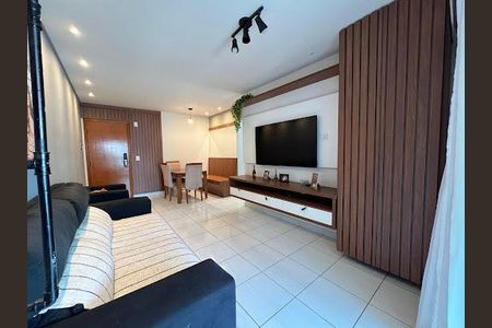 2_photo/94ce1fab23.d4f60acba9a9f89f-ATLAS-9b89f3e6-c1c2-4f0e-91ed-10765e1ca953.jpg de apartamento à venda com 2 quartos, 90m² em Cidade Ocian, Praia Grande