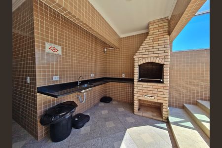 4_photo/94ce1fab4d.ceff8192393c33de-ATLAS-28cc2c02-6cc8-445f-99c1-bebe9fa80276.jpg de apartamento à venda com 2 quartos, 65m² em Cidade Ocian, Praia Grande