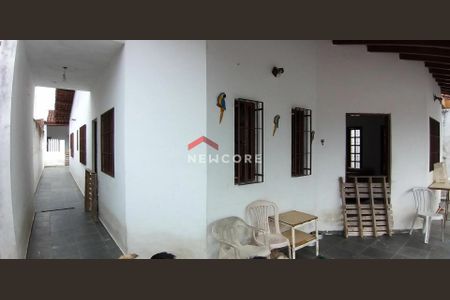 19_photo/94ce202951.1c30879e3ee593f9-ATLAS-b236a459-7acd-47b8-8d97-020b8fdbf92c.jpg de casa à venda com 4 quartos, 140m² em Vila Caiçara, Praia Grande