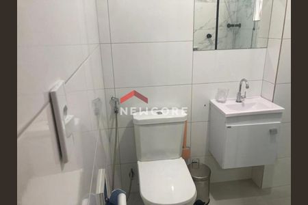 12_photo/94ce2029a9.4cea1a0b3f6bbd2f-ATLAS-047af764-0e6e-4fb5-983a-c3a74d181f6a.jpg de apartamento à venda com 2 quartos, 70m² em Vila Caiçara, Praia Grande