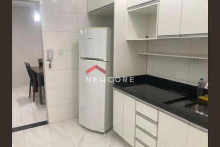 6_photo/94ce2029a9.4cea1a0b3f6bbd2f-ATLAS-12551017-7ac4-4be4-bea9-bb43c53f5b1d.jpg de apartamento à venda com 2 quartos, 70m² em Vila Caiçara, Praia Grande