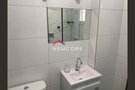 13_photo/94ce2029a9.4cea1a0b3f6bbd2f-ATLAS-397ebc2a-e506-49bf-a2f6-a8aecc0b9f35.jpg de apartamento à venda com 2 quartos, 70m² em Vila Caiçara, Praia Grande