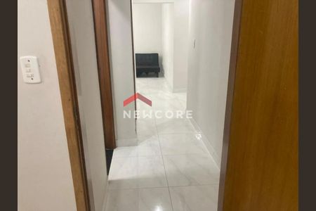 17_photo/94ce2029a9.4cea1a0b3f6bbd2f-ATLAS-7fd64cb7-0d19-4086-bdcb-cd9038c6de38.jpg de apartamento à venda com 2 quartos, 70m² em Vila Caiçara, Praia Grande