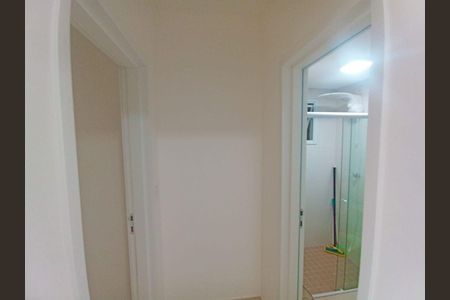 5_photo/94ce2029d1.def015acaa4e5d82-ATLAS-1863aec8-8a09-475c-b02f-546d23b15f0c.jpg de apartamento à venda com 1 quarto, 52m² em Vila Caiçara, Praia Grande