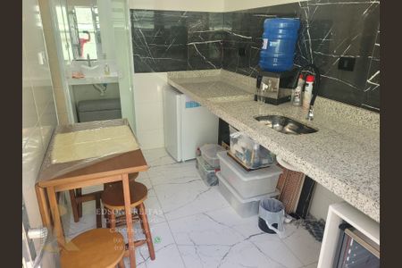 12_photo/94ce2029ed.1421303aa7be2334-ATLAS-e10a5ccf-26a6-4e58-9f58-818636a7915b.jpg de apartamento à venda com 1 quarto, 30m² em Jardim Melvi, Praia Grande