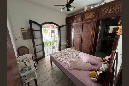 5_photo/94ce2029f9.1cf36469cc62d903-ATLAS-33b1ea7a-e5bd-4214-b979-7ff628776df4.jpg de casa à venda com 2 quartos, 155m² em Jardim Melvi, Praia Grande