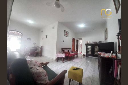 14_photo/94ce2029f9.1cf36469cc62d903-ATLAS-4fbf593f-52a6-4e17-ab5e-ea16ee1e2f88.jpg de casa à venda com 3 quartos, 155m² em Jardim Melvi, Praia Grande