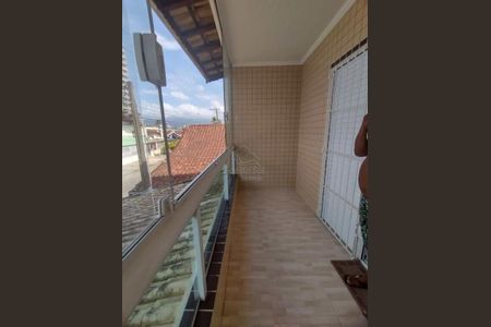 2_photo/94ce202a01.d064f87ba2f4a60c-ATLAS-432c80cd-20b8-4ef3-babc-97327ec5041d.jpg de casa à venda com 3 quartos, 130m² em Vila Caiçara, Praia Grande