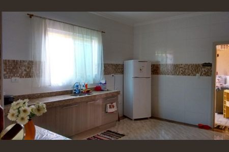 10_photo/94ce202a01.d064f87ba2f4a60c-ATLAS-835868a7-d5df-40a9-bcc4-8a5dead84e24.jpg de casa à venda com 3 quartos, 115m² em Vila Caiçara, Praia Grande