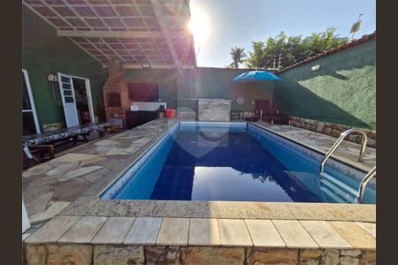 1_photo/94ce202a05.1c30879e3ee593f9-ATLAS-03b4732a-4f77-47d9-a5dd-d175a28a9d9a.jpg de casa à venda com 3 quartos, 100m² em Vila Caiçara, Praia Grande