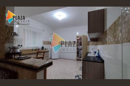 8_photo/94ce202a05.9803aeba41cbaf1e-ATLAS-5890e14f-fb34-41e6-bfa5-7725aebfb6f3.jpg de casa à venda com 3 quartos, 130m² em Vila Caiçara, Praia Grande