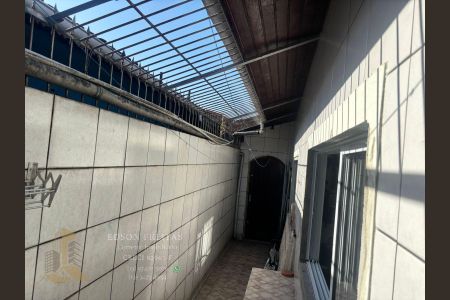 45_photo/94ce202a35.1d10a4d76617816f-ATLAS-548c2dcb-324e-4bb2-a747-9ececceabe0c.jpg de casa à venda com 2 quartos, 80m² em Vila Caiçara, Praia Grande