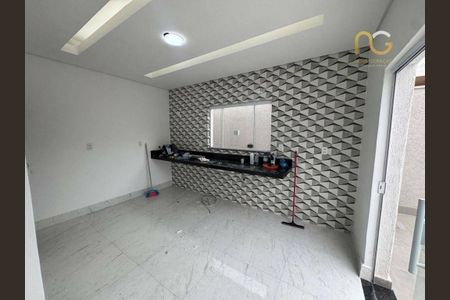 3_photo/94ce202a37.6f3426350093cd90-ATLAS-a0c1a6f2-7b3e-4edc-852a-eac5a221ce7a.jpg de casa à venda com 4 quartos, 164m² em Vila Caiçara, Praia Grande