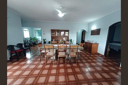 8_photo/94ce202abf.8ae1cb5ed2a1280b-ATLAS-bb8fb6dd-63b6-4f63-bc54-03e7b86d4de4.jpg de casa para alugar com 3 quartos, 275m² em Vila Caiçara, Praia Grande