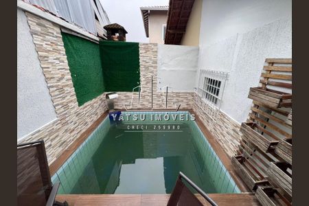 2_photo/94ce202b0d.2ed526e46a3fb60a-ATLAS-c3e66e1b-d7c8-4a53-a1f0-2a247b24b713.jpg de casa à venda com 2 quartos, 71m² em Jardim Melvi, Praia Grande