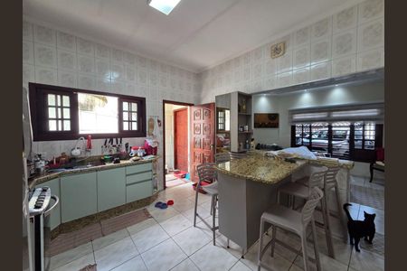 26_photo/94ce202bbb.b028408754d3f5d1-ATLAS-1172bd18-3575-4005-b172-4d45b30c1685.jpg de casa à venda com 3 quartos, 127m² em Jardim Melvi, Praia Grande
