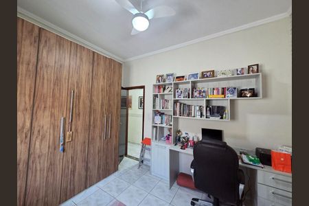 11_photo/94ce202bbb.b028408754d3f5d1-ATLAS-3ea96109-8d1d-4017-a486-a69dc1b50367.jpg de casa à venda com 3 quartos, 127m² em Jardim Melvi, Praia Grande