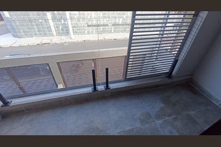 8_photo/94ce202c37.1e9d1ba85beb8478-ATLAS-87eec1a5-dbcf-472d-b591-e1a28cbe4c42.jpg de casa à venda com 3 quartos, 121m² em Vila Caiçara, Praia Grande