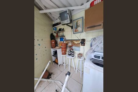 9_photo/94ce202c4f.b5f4e39731e4f05c-ATLAS-cf904805-4c53-4084-963c-e5dd1d230452.jpg de casa à venda com 2 quartos, 127m² em Vila Caiçara, Praia Grande