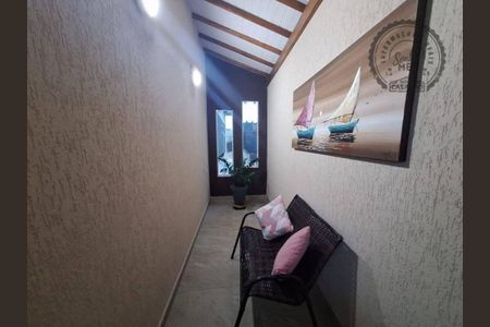 28_photo/94ce202c9b.0c545a3b42f8eb96-ATLAS-88f214d9-5512-40dc-9e73-eb9b4ceecf0a.jpg de casa à venda com 2 quartos, 120m² em Vila Caiçara, Praia Grande