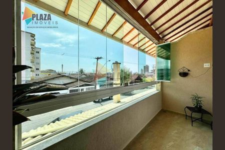 7_photo/94ce202cc1.fd4e69175d3a2864-ATLAS-45b031d7-4305-48ab-8c59-c3da4dc8f969.jpg de casa à venda com 2 quartos, 119m² em Vila Caiçara, Praia Grande