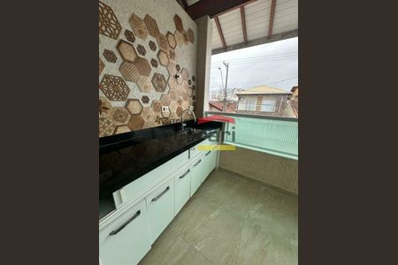 3_photo/94ce202cfd.31fa6799cfd26a89-ATLAS-c398f63d-f8fc-4541-990a-bdb589214e20.jpg de casa à venda com 2 quartos, 75m² em Vila Caiçara, Praia Grande