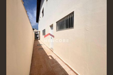 4_photo/94ce202d05.cd6ac7e963e68f71-ATLAS-04c660e9-367b-4f15-b19a-123cc65dff93.jpg de casa à venda com 3 quartos, 120m² em Vila Caiçara, Praia Grande