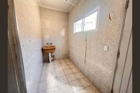 5_photo/94ce202d05.cd6ac7e963e68f71-ATLAS-d360d098-d88b-49c5-8ae2-dbcc14d591f7.jpg de casa à venda com 3 quartos, 119m² em Vila Caiçara, Praia Grande