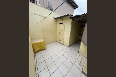 5_photo/94ce202d2b.a64c9b8819d7c011-ATLAS-269720da-6d76-43ee-8fb0-4a54d6c7fee7.jpg de casa à venda com 2 quartos, 140m² em Vila Caiçara, Praia Grande