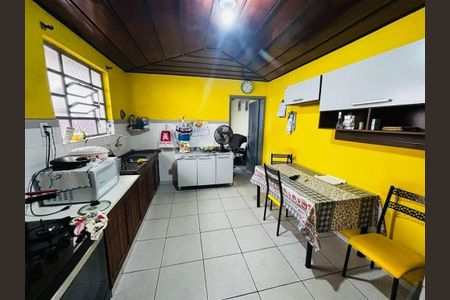 12_photo/94ce202d73.3a9dc93bc25fc63d-ATLAS-c39bb18e-706e-42b3-9cba-e2664a5a7ae6.jpg de casa à venda com 2 quartos, 89m² em Vila Caiçara, Praia Grande