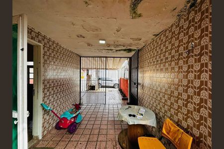 8_photo/94ce202d9d.5b1ffa6849bccbd1-ATLAS-6eb9440f-6ca8-4185-9dbb-cad2e317308b.jpg de casa à venda com 2 quartos, 110m² em Vila Caiçara, Praia Grande