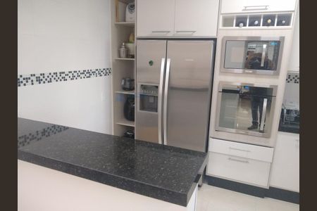 12_photo/94ce202e0d.1f06494e2e636159-ATLAS-5cd00b62-6b89-4e2c-ad97-8a06febd3b56.jpg de apartamento à venda com 2 quartos, 88m² em Vila Caiçara, Praia Grande