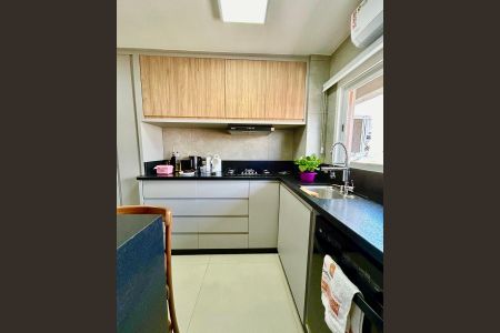 4_photo/94ce202e29.c1a6055f1622caa1-ATLAS-16c3d8d6-e9c8-4ab3-b58c-a4af650dd2f4.jpg de apartamento à venda com 3 quartos, 70m² em Vila Caiçara, Praia Grande