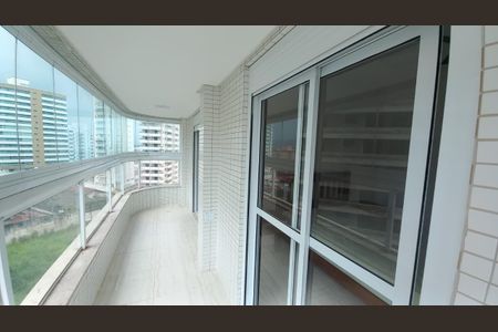 4_photo/94ce202e49.54ab5db5b9892cc9-ATLAS-082be73f-3f54-41ea-bcb4-ed87b8e3a9ea.jpg de apartamento à venda com 3 quartos, 143m² em Vila Caiçara, Praia Grande