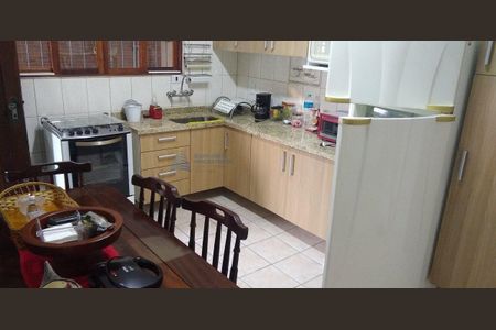 4_photo/94ce202e5d.f7fe6dbefd3a263e-ATLAS-d48c14cd-d42d-44b5-b35b-e2149a2f1e7e.jpg de casa à venda com 3 quartos, 150m² em Vila Caiçara, Praia Grande