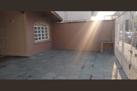 3_photo/94ce202e5d.f7fe6dbefd3a263e-ATLAS-df2ae426-98cc-49c4-aea8-f9af723bf8cf.jpg de casa à venda com 3 quartos, 150m² em Vila Caiçara, Praia Grande