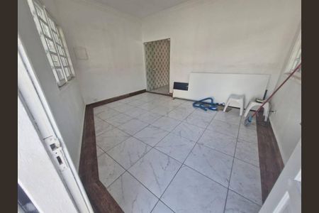 5_photo/94ce202e87.cdc422f0f5acc07d-ATLAS-14785cbf-d594-4632-9e7d-a1f42954c56b.jpg de casa à venda com 3 quartos, 83m² em Vila Caiçara, Praia Grande