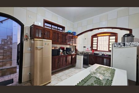 7_photo/94ce202e97.e182d30f96765f76-ATLAS-3b5961d5-7463-40fb-89f3-b845074a4137.jpg de casa à venda com 3 quartos, 131m² em Vila Caiçara, Praia Grande