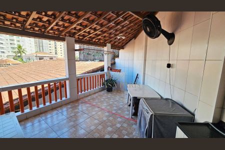 27_photo/94ce202e97.e182d30f96765f76-ATLAS-bbbc5611-79cb-4a56-b393-9ca4c4d67a00.jpg de casa à venda com 3 quartos, 131m² em Vila Caiçara, Praia Grande