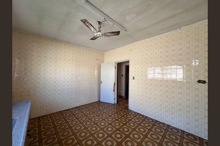 10_photo/94ce202ea1.470e3b4ecc8ee2ef-ATLAS-1a45bc86-d840-4c82-acf4-377a707a3945.jpg de casa à venda com 3 quartos, 150m² em Vila Caiçara, Praia Grande